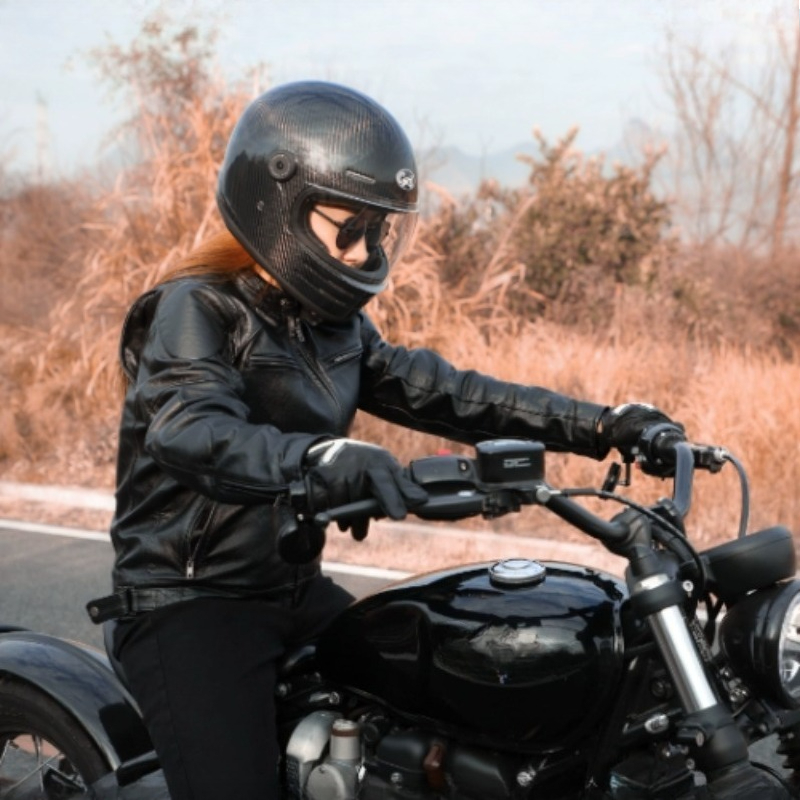 CYRIL DOT ECE Koolstofvezelhel - Full Face Helmet Carbon Fiber recensie en prijs
